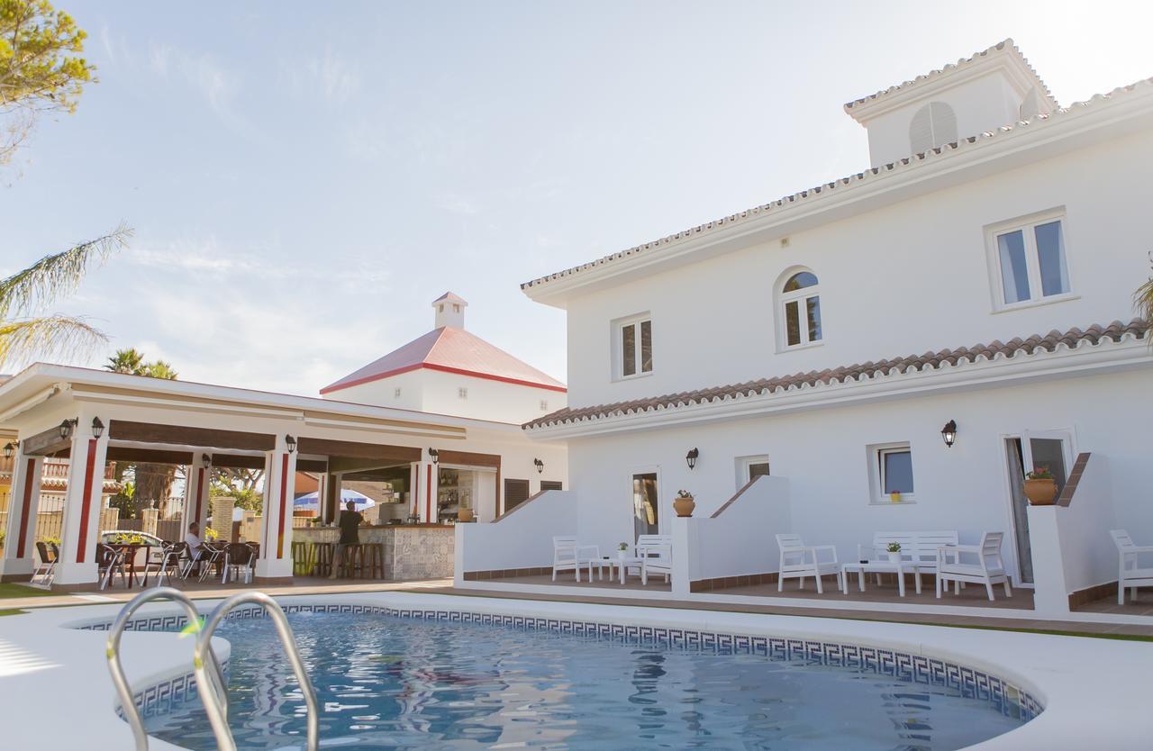 Hotel Novomar Chiclana de la Frontera Exterior photo